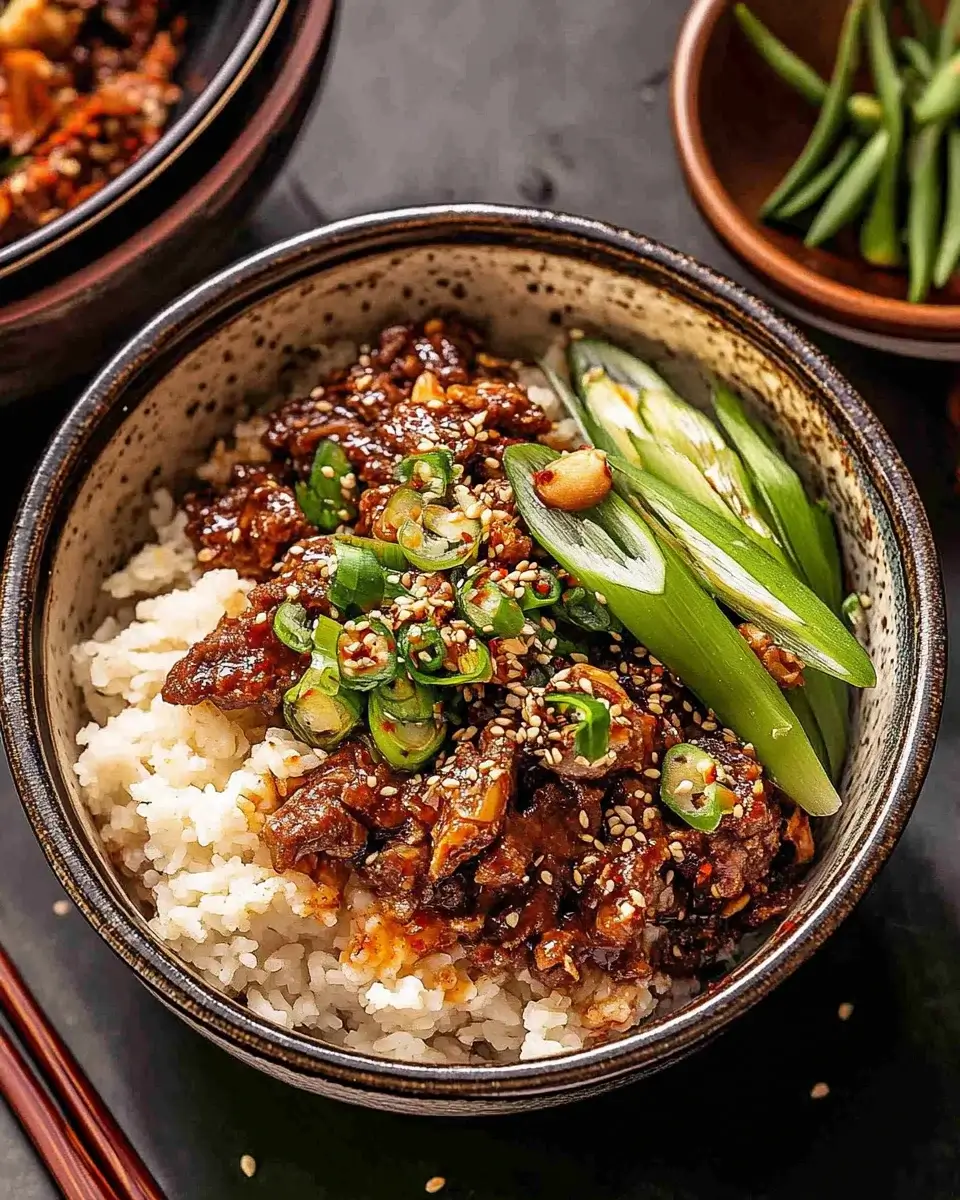 Gochujang Beef Bowls: A Flavorful Recipe to Try Today!