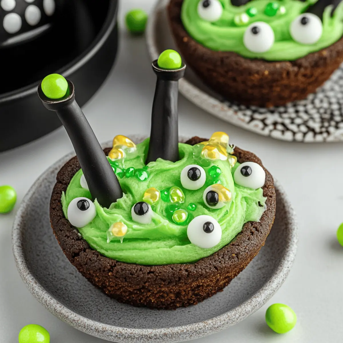 Easy Cauldron Cookies to Delight Your Halloween Gatherings