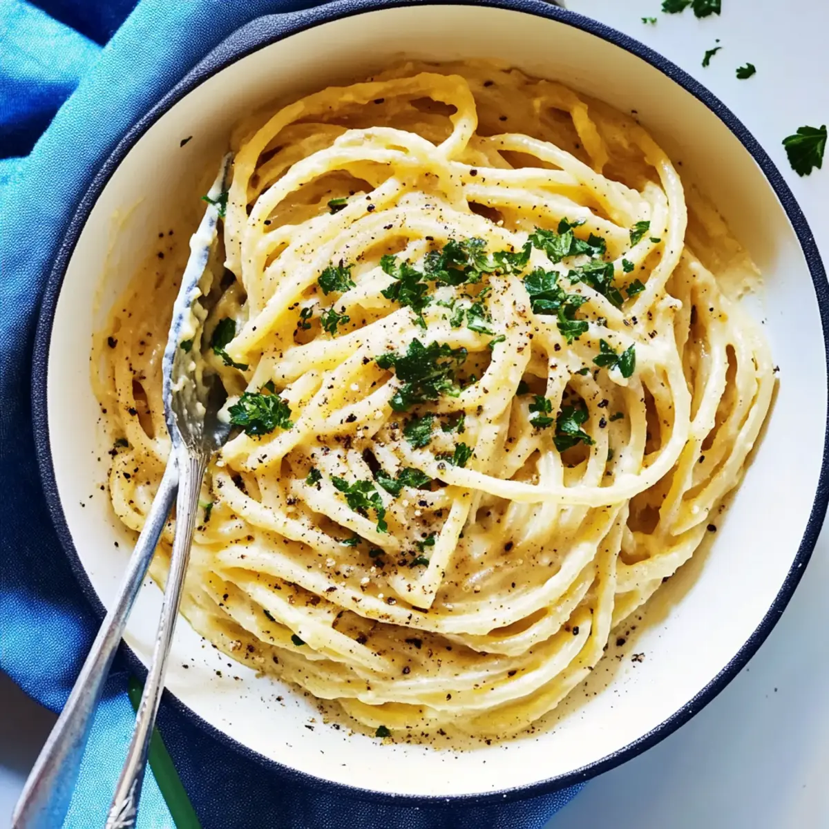 Quick Bucatini Pasta with Cheese and Pepper for Cozy Nights